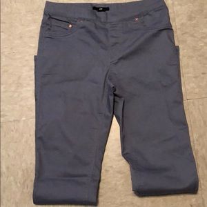 Grey High Waisted Ankle Length Pants